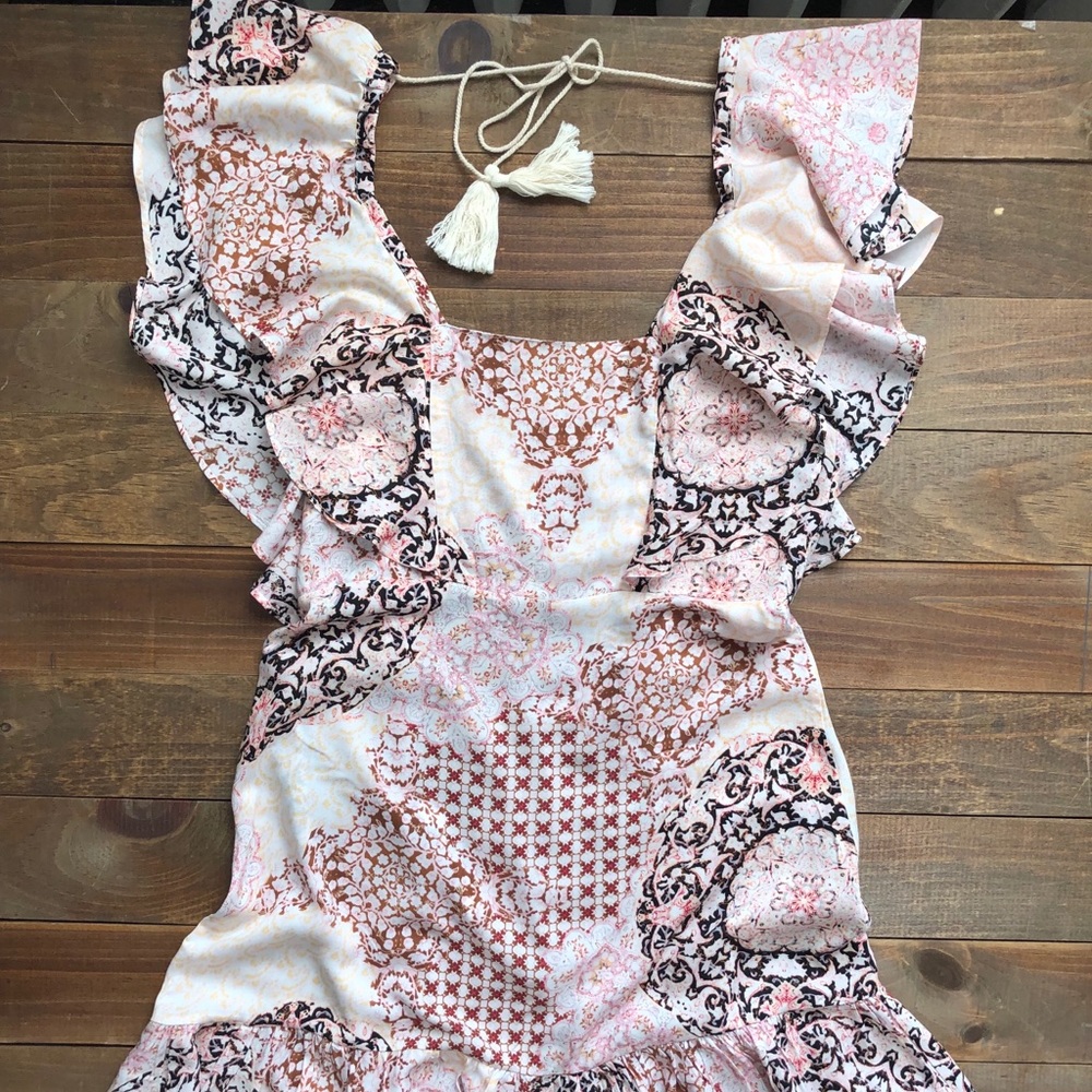 Three Days Ruffle Pattern Dress